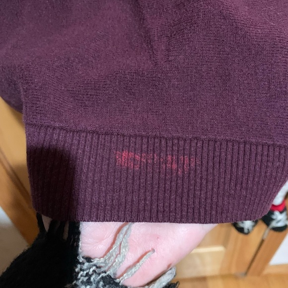 🖤5 for $20- Soho NY&C Jeans woman’s long sleeve sweater size small - Picture 4 of 8